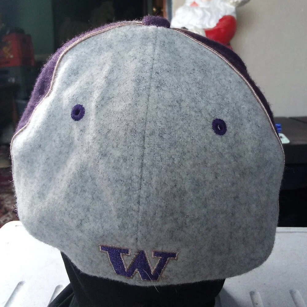 Vintage Colosseum Washington Huskies Wool Fitted Hat Cap 7 1/2